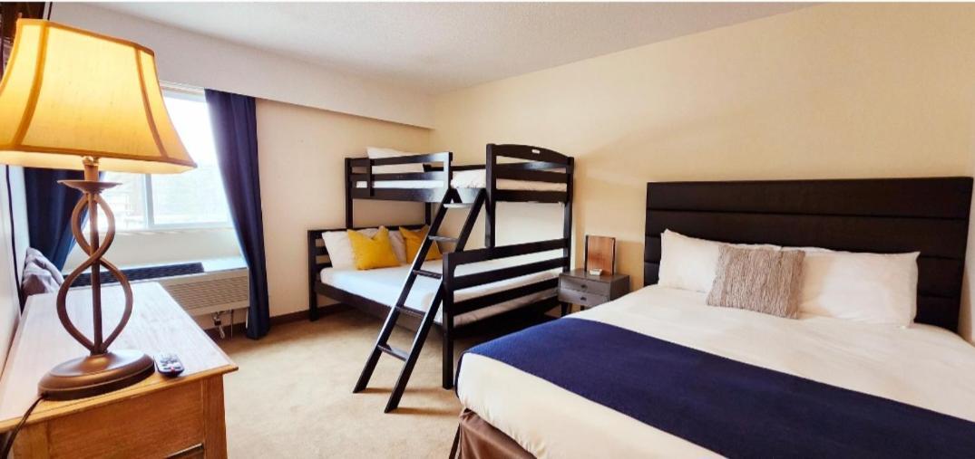 Western Inn 3*